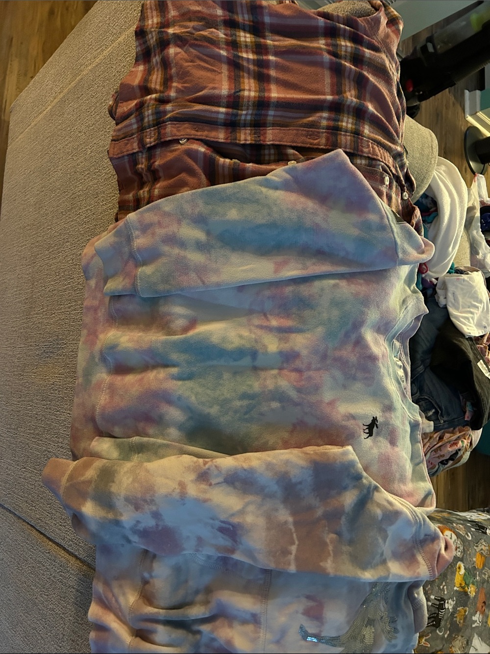 4 kids Abercrombie shirts